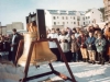 31 stycznia 1998 r. Bp. Juozas Tunaitis poświęca nowy dzwon.
