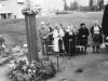 1993 r. Msza św. przy krzyżu. Koncelebruje ks. Izydor Sadowski SDB