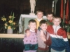 1993 r. Po mszy św. wielkanocnej w szkole Sausio 13-osios