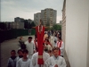 1998 r. Bp. Juozas Tunaitis udziela sakramentu bierzmowania